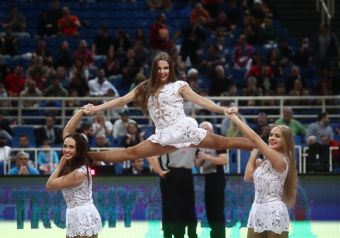 Οι cheerleaders της Ζαλγκίρις Κάουνας έρχονται στην Καρδίτσα για το 26ο All Star Game!