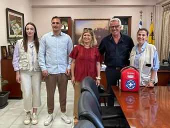 Δωρέες Γιατρών του Κόσμου σε Κ.Υ. Παλαμά και Δημαρχείο Παλαμά