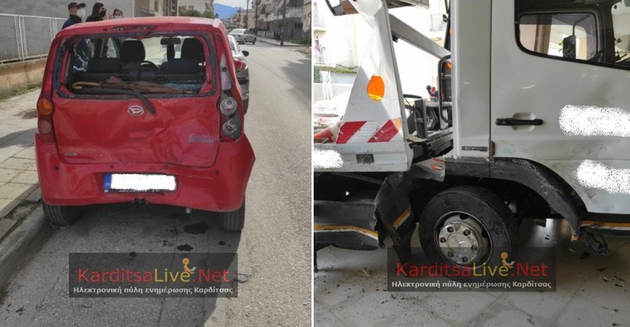 Τροχαίο στο κέντρο της Καρδίτσας με εμπλοκή τριών οχημάτων - Δεν υπάρξε τραυματισμός (+Φώτο)