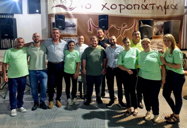 Με μεγάλη επιτυχία το "4ο Καραγκούνικο Σεργιάνι" που διοργάνωσε ο Πολιτιστικός Σύλλογος Σοφάδων "Το Χοροπάτημα"