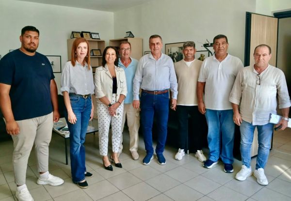 Συνεργασία για δράσεις κοινωνικής ενσωμάτωσης των Ρομά της Θεσσαλίας