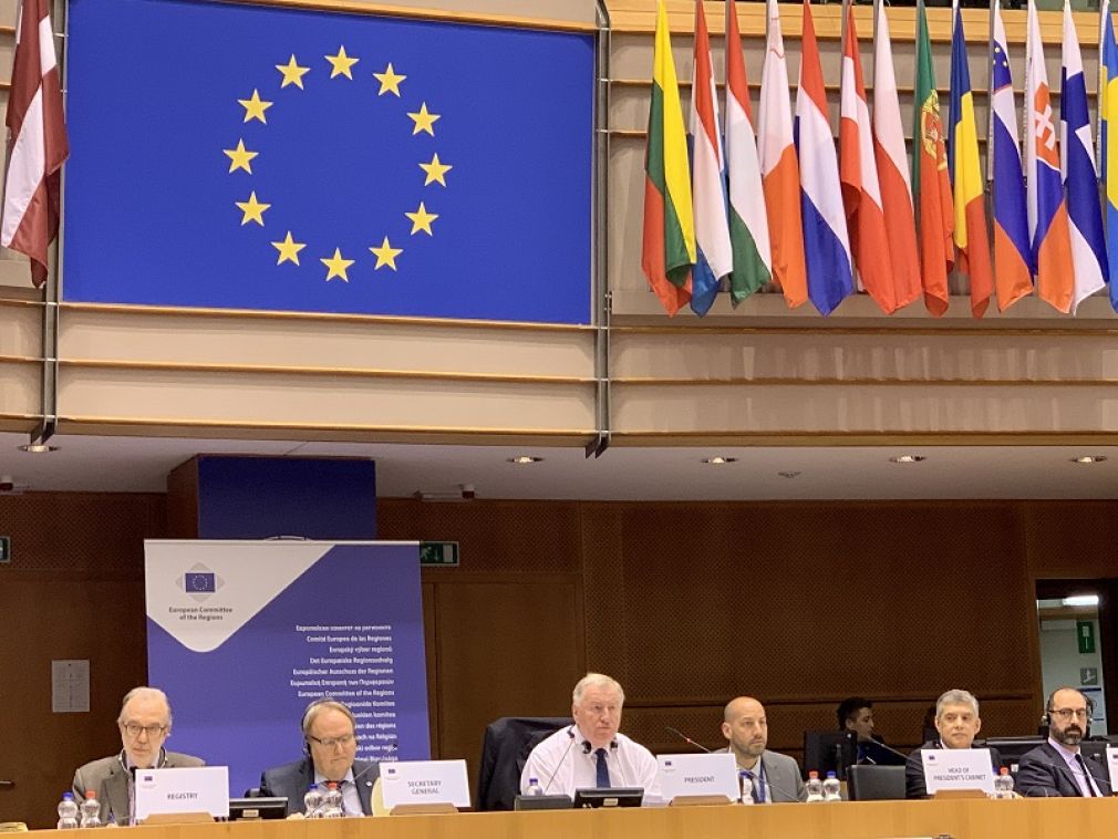 Εγκρίθηκε η εισήγηση του Κ. Αγοραστού στην Επιτροπή των Περιφερειών για το νέο επενδυτικό πρόγραμμα της ΕΕ