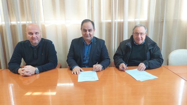 Υπεγράφη η σύμβαση για την κατασκευή του χώρου Κοινωνικής Αλληλεγγύης στην Καρδίτσα