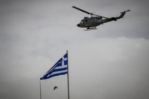Αναγκαστική προσγείωση στρατιωτικού ελικοπτέρου στο Καστέλι της Κρήτης
