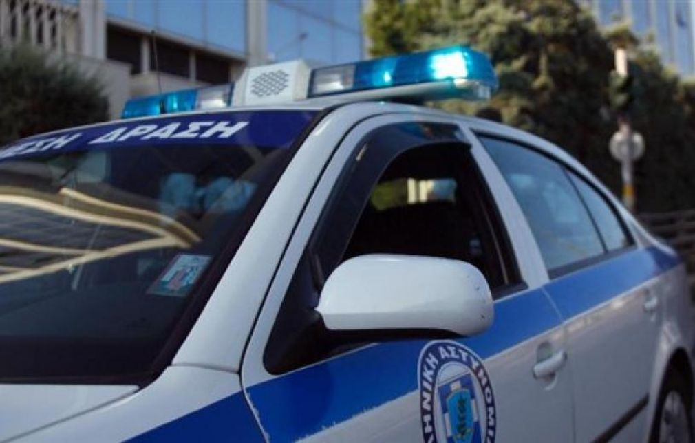 Δέχθηκε επίθεση το λεωφορείο της αποστολής της Αναγέννησης στη Λάρισα