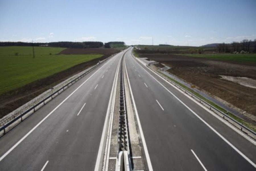 Αίρονται οι κυκλοφοριακές ρυθμίσεις στην Π.Α.Θ.Ε. στο ύψος της Θεσσαλίας για τα φορτηγά