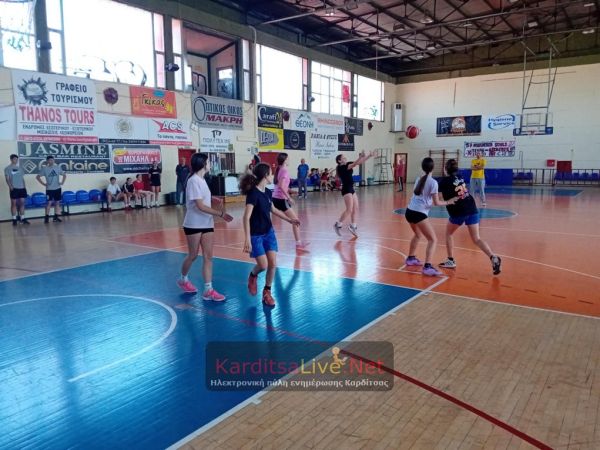 Πρωταθλήτριες στο 3Χ3 μπάσκετ τα αγόρια του 3ου Γυμνασίου και τα κορίτσια του 1ου Γυμνασίου Καρδίτσας (+Φωτο +Βίντεο)