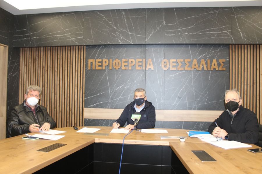 Υπεγράφη σύμβαση έργου για τον εκσυγχρονισμό εννέα γεωτρήσων του ΤΟΕΒ Ενιπέα Φαρσάλων