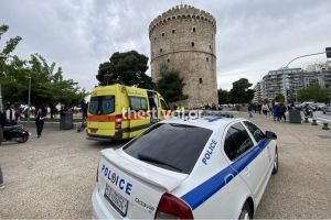 Θεσσαλονίκη: Νεκρός άνδρας μετά από πτώση από το Λευκό Πύργο