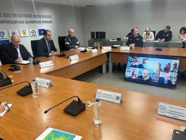 Σε 48ωρη κατάσταση κινητοποίησης (Red Code) Θεσσαλία και άλλες τέσσερις Περιφέρειες