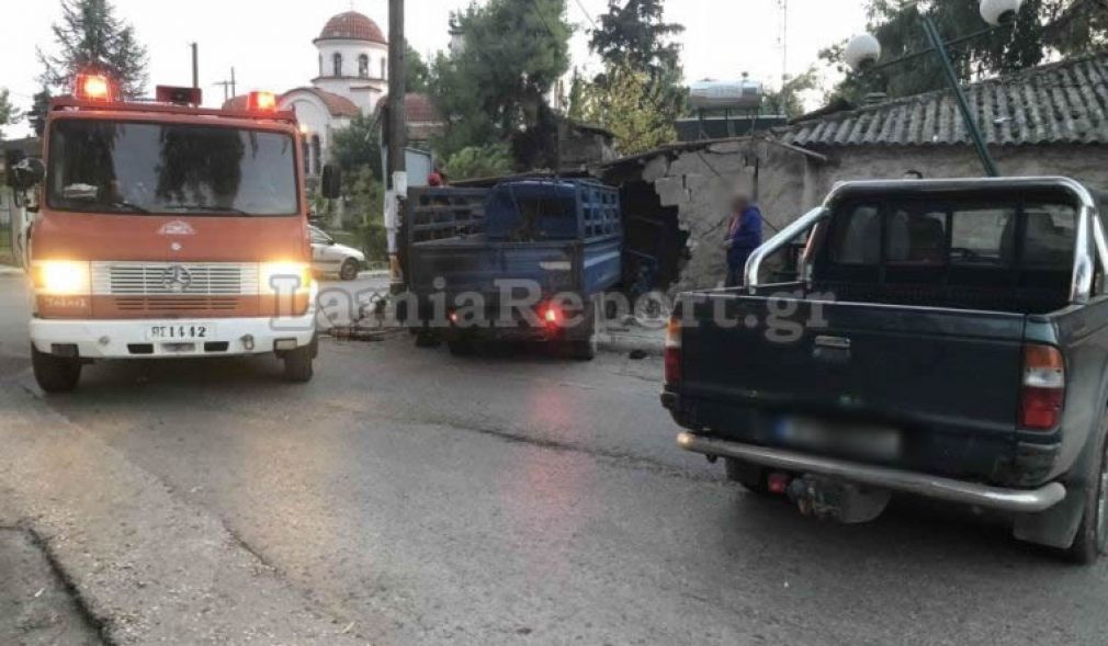 Φθιώτιδα: Ένας νεκρός και ένας τραυματίας σε απίστευτο τροχαίο