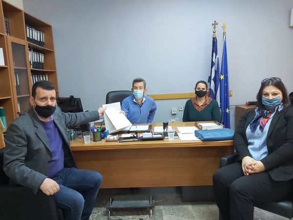 Συνεργασία και σύμπραξη σε προγράμματα και δράσεις Δευτεροβάθμιας και Πρωτοβάθμιας Εκπαίδευσης Καρδίτσας