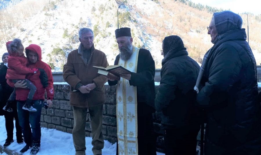 Στο Φράγμα της Λίμνης Πλαστήρα η ρίψη του Τιμίου Σταυρού