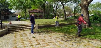 Παρεμβάσεις φροντίδας πρασίνου και αποψίλωσης πραγματοποιούνται στο Δήμο Σοφάδων