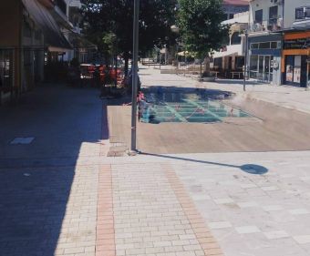 Σε εξέλιξη οι εργασίες για την βιοκλιματική ανάπλαση του κεντρικού πεζοδρόμου του Βελεστίνου