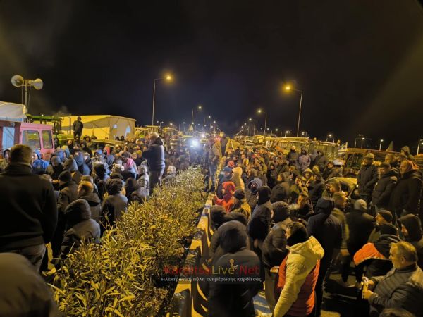 Μπλόκο αγροτών Ε-65: "Όχι" στη συνάντηση με τον Πρωθυπουργό - μιλούν για εμπαιγμό και κοροϊδία (+Φωτο +Βίντεο)