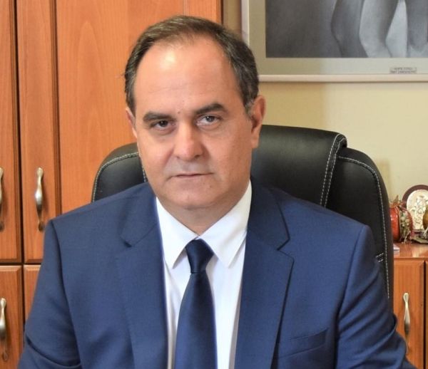 Χριστουγεννιάτικες ευχές του Δημάρχου Καρδίτσας κ. Β. Τσιάκου