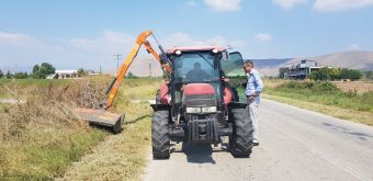 Εργασίες κλαδονομής σε εξέλιξη από την Π.Ε Καρδίτσας