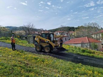 Σε εξέλιξη η ασφαλτόστρωση δρόμων στη Σπηλιά