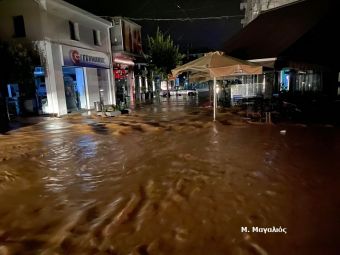 Νύχτα αγωνίας για την Καρδίτσα που μετράει πληγές (+Βίντεο)