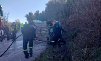 Ιωάννινα: Νεκρός 61χρονος οδηγός αυτοκινήτου που ανετράπη σε επαρχιακή οδό