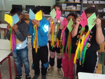 Κέντρο Κοινότητας με παράρτημα Ρομά Δήμου Καρδίτσας: Αποκριάτικες απόπειρες των μαθητών Ρομά