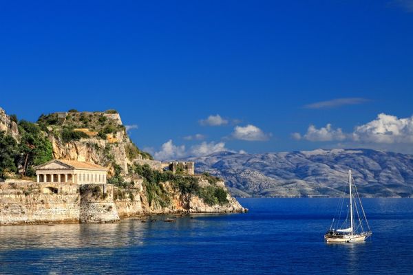 Ιδιωτικές Κρουαζιέρες στη Κέρκυρα - 9 Σημεία Κλειδιά