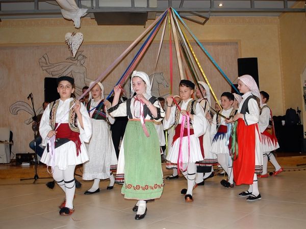 Λαογραφικός Χορευτικός Όμιλος "Καραγκούνα": 28η Πολιτιστική Συνάντηση Παιδιών