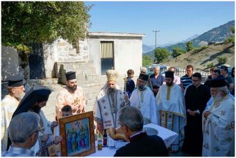 Δημ. Παπακώστας: "Στη Θεία Λειτουργία στην απόμακρη Ενορία των Ρογκίων Βραγκιανών χοροστάτησε ο Μητροπολίτης κ. Τιμόθεος" (+Φώτο)