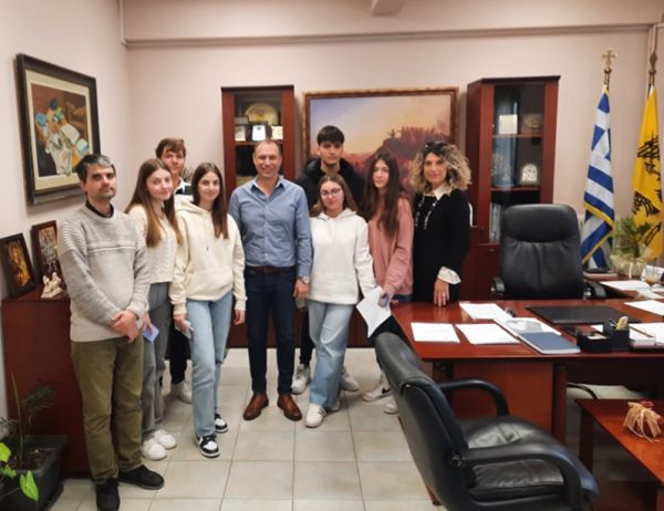 Έρευνα ΓΕΛ Παλαμά σχετικά με τις ευρωεκλογές