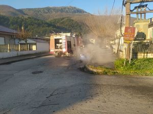Κάηκε κάδος απορριμμάτων στο Μουζάκι - Έκκληση του Δήμου Μουζακίου να μην πετιούνται στάχτες στους κάδους