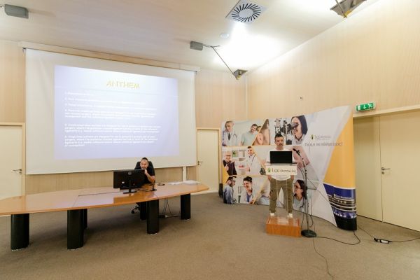 Εκπαιδευτικό Κέντρο Ρομποτικής Χειρουργικής του Μυοσκελετικού συστήματος το ΙΑΣΩ Θεσσαλίας