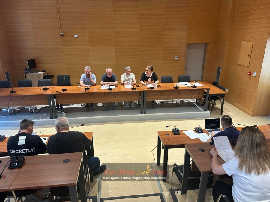 Απέρριψε η Δημοτική Επιτροπή Καρδίτσας πρόταση για αίτηση ανάκλησης των προσωρινών ασφαλιστικών των 22 συμβασιούχων COVID-19