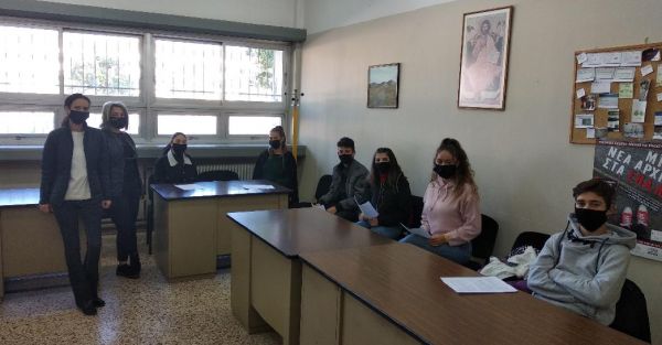1ο ΕΠΑΛ Καρδίτσας: Πραγματοποιήθηκε την Τετάρτη 21/10 η συνάντηση της Ευρωπαϊκής Ομάδας Έργου καθηγητών και μαθητών με θέμα «Πόλεμος σε ταινίες»
