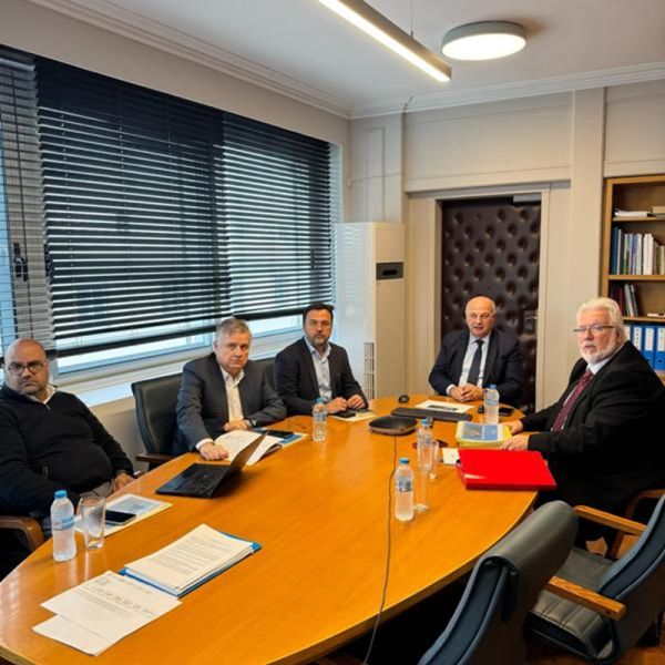 Σύσκεψη Κώστα Τσιάρα με Περιφερειάρχες: Στο επίκεντρο το πρόγραμμα των 600 εκατ. ευρώ για τα μεγάλα αρδευτικά έργα