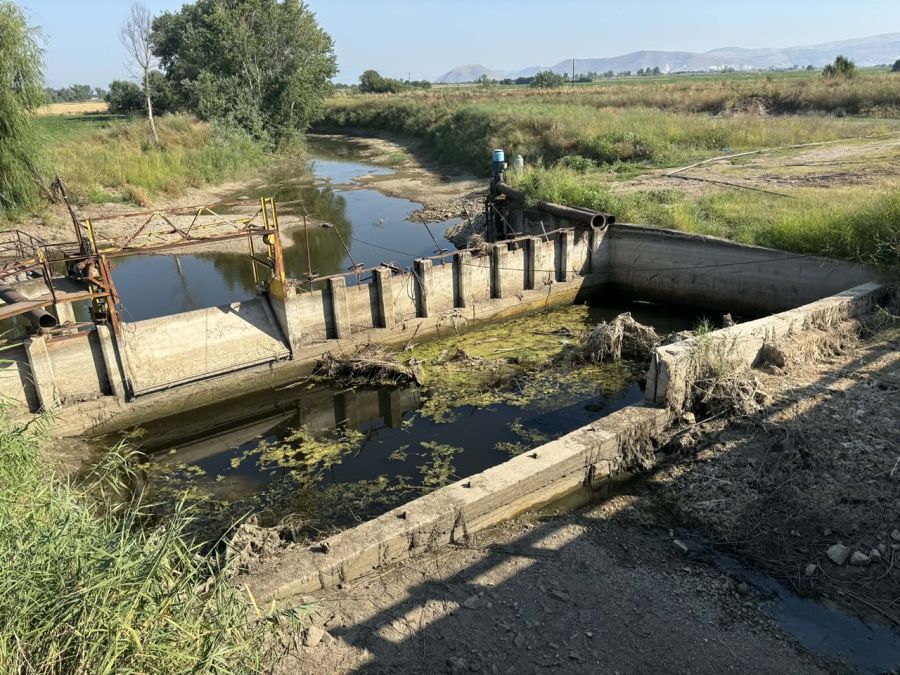 Παρέμβαση του Αντιπεριφερειάρχη για την άμεση διάθεση νερού από τη λίμνη Πλαστήρα προς άρδευση των καλλιεργειών