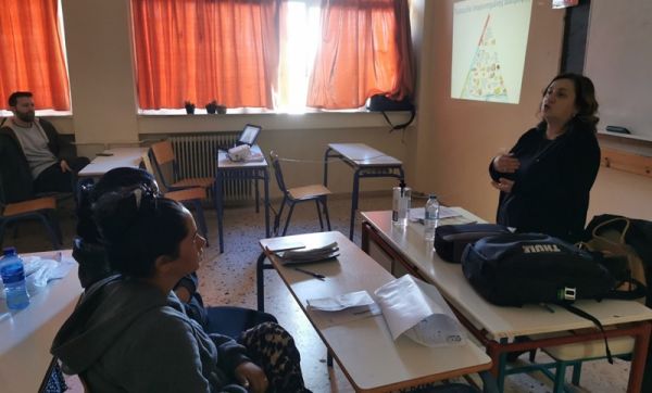 Ενημέρωση των εκπαιδευομένων του παραρτήματος Σοφάδων του ΣΔΕ Καρδίτσας με θέμα «Υγιεινή διατροφή»