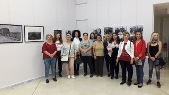 Επίσκεψη του Σ.Δ.Ε. Καρδίτσας στην έκθεση φωτογραφίας “Άουσβιτς – ενάντια στη λήθη"