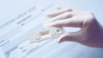 9 θετικά rapid tests στην κεντρική πλατεία της Καρδίτσας, Αμπελικό και Ραχούλα
