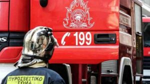 Υλικές ζημιές από πυρκαγιά σε διαμέρισμα στο κέντρο της Καρδίτσας