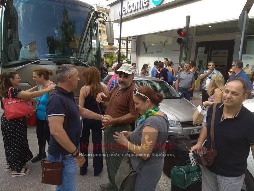 Καρδίτσα: Αναχώρησαν δύο λεωφορεία για το συλλαλητήριο της Θεσσαλονίκης (+Φώτο +Βίντεο)