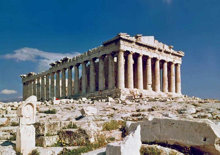 Επανένωση στο Μουσείο Ακρόπολης των τριών παρθενώνειων θραυσμάτων από τα Μουσεία του Βατικανού