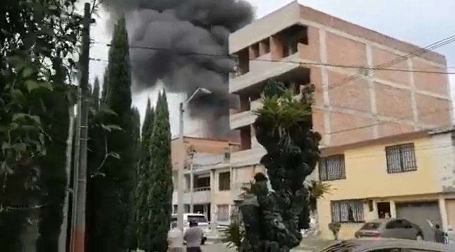 Κολομβία: Συντριβή μικρού αεροσκάφους σε συνοικία της πόλης Μεντεγίν - 8 νεκροί (+Βίντεο)