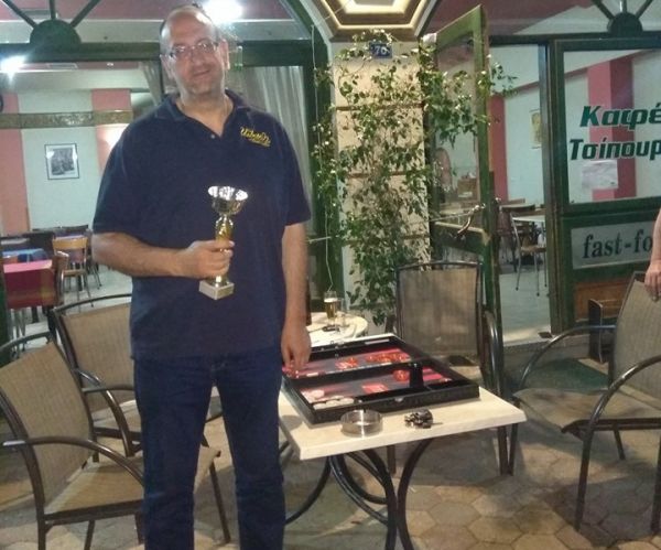 Αγωνιστικό Τάβλι: Ο Μ. Χριστοφοράκης νικητής του τουρνουά στους Σοφάδες