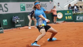 Αν και δύσκολα ξεπέρασε το εμπόδιο του Κραΐνοβιτς ο Τσιτσιπάς