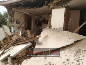 Καρδίτσα: Δύσκολη η κατάσταση στην οδό Σαμαροπούλου και στους γύρω δρόμους - Κατέρρευσαν δύο τουλάχιστον σπίτια (+Φώτο +Βίντεο)