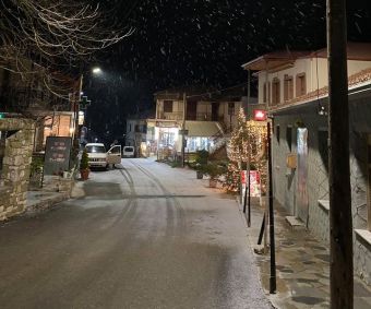 Ασθενείς χιονοπτώσεις το βράδυ του Σαββάτου στα ορεινά της Καρδίτσας από την &quot;Ζηνοβία&quot;