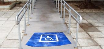 Εγκρίθηκε η κατασκευή ραμπών και WC ΑμΕΑ στα σχολικά κτίρια του Δήμου Καρδίτσας