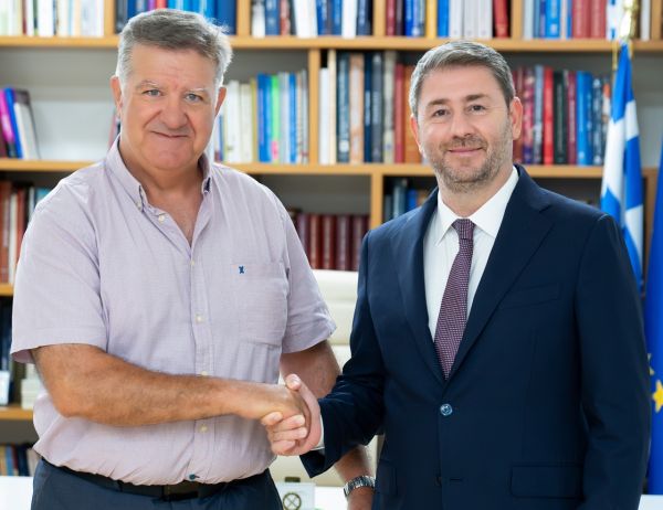 Δημήτρης Τσιαντής: Υποψήφιος Βουλευτής με το ΠΑΣΟΚ στις επόμενες εθνικές εκλογές