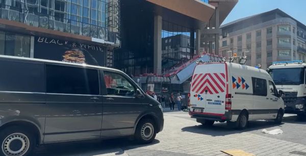 Έξι εργάτες έχασαν τη ζωή τους εξαιτίας πυρκαγιάς σε κτιριακό συγκρότημα στις Βρυξέλλες
